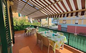 Giulio'S Terraces In The Bay