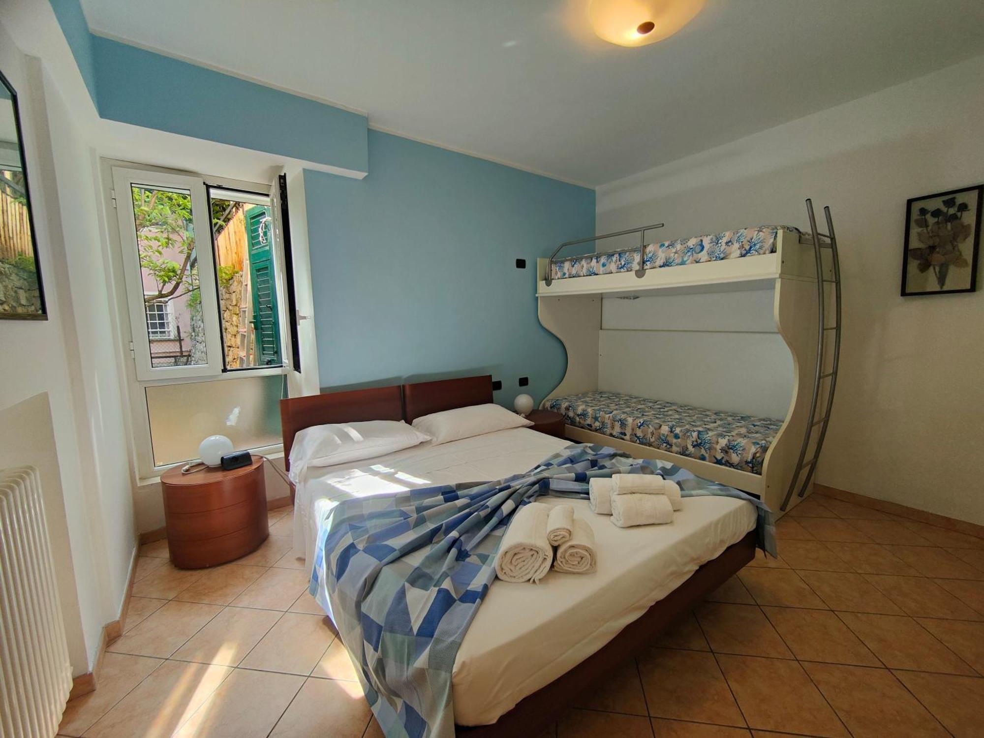 Appartement Giulio'S Terraces In The Bay à Porto Venere Extérieur photo